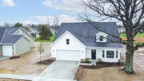 1605 Raymond Ave, Bellefontaine, OH 43311