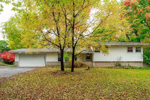 2975 W Case Rd, Dublin, OH 43017