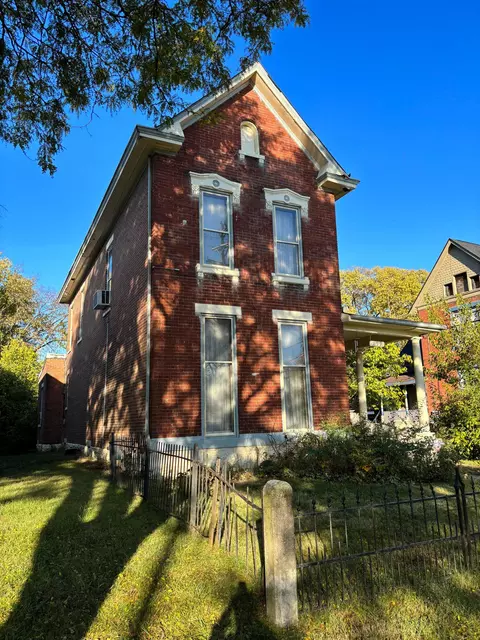 277 S 18th St, Columbus, OH 43205