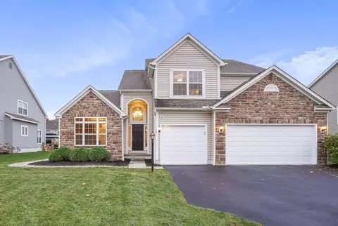 548 Buena Park Dr, Delaware, OH 43015
