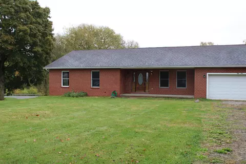 51 Hamburg Rd SW, Lancaster, OH 43130