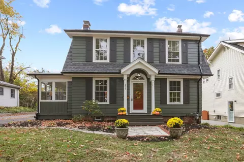 207 Chatham Rd, Columbus, OH 43214