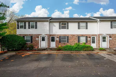2110 Sprucefield Rd, Columbus, OH 43229