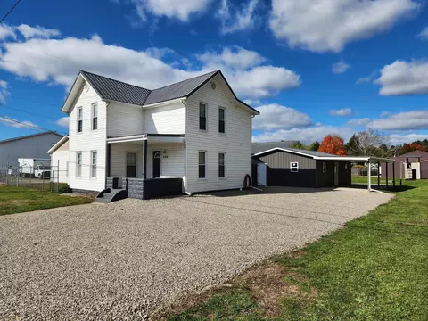 698 Mckinley Ave, Newark, OH 43055