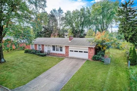 273 Whittier Dr N, Lancaster, OH 43130