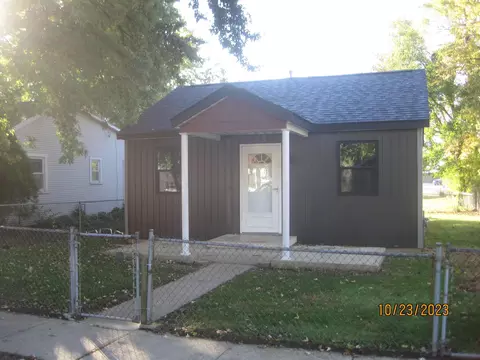 1011 Broadway St, Washington Court House, OH 43160