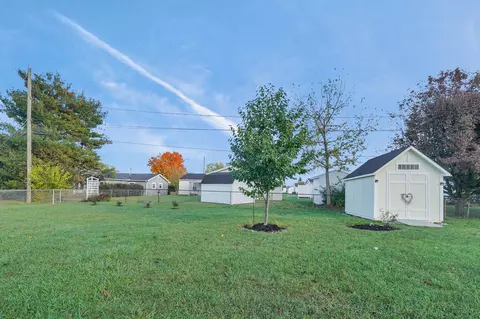 390 Avon Dr, Circleville, OH 43113 photo 33