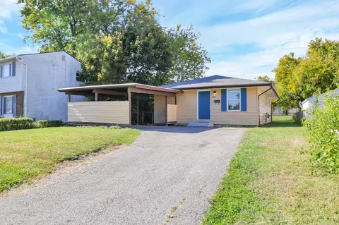 3211 Bluefield Dr, Columbus, OH 43207
