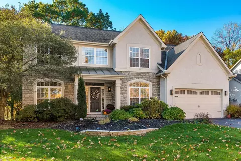 455 Ashmoore Ct, Powell, OH 43065