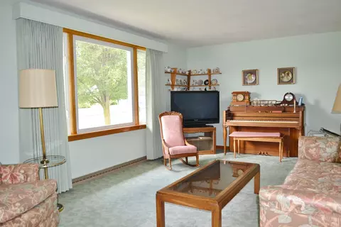 2660 Home Orchard Dr, Springfield, OH 45503 photo 9