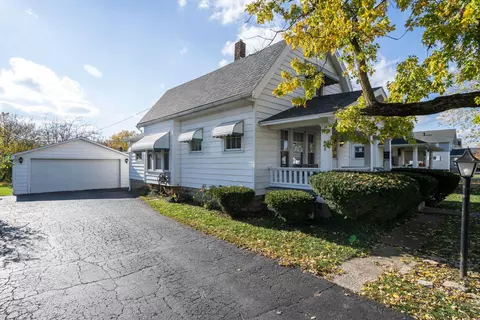 1207 S Fayette St, Washington Court House, OH 43160