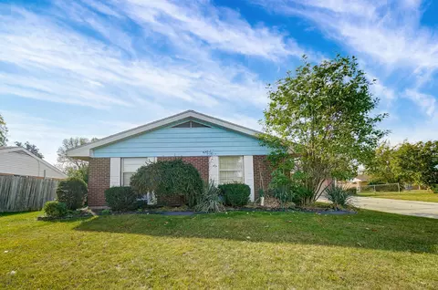 2425 Sherwood Dr, Lima, OH 45805