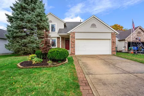 5712 Brook Hollow Dr, Hilliard, OH 43026