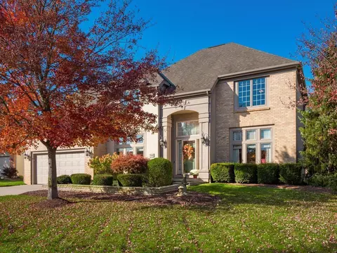 7991 Luckstone Dr, Dublin, OH 43017
