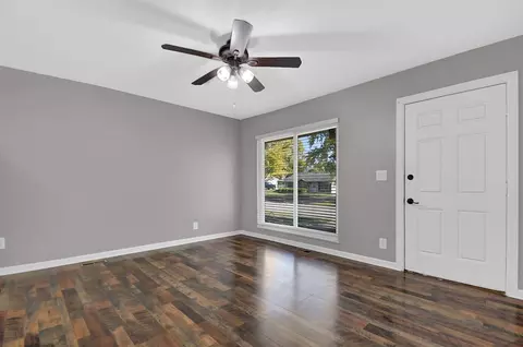 2013 Elmsford St, Springfield, OH 45506 photo 4