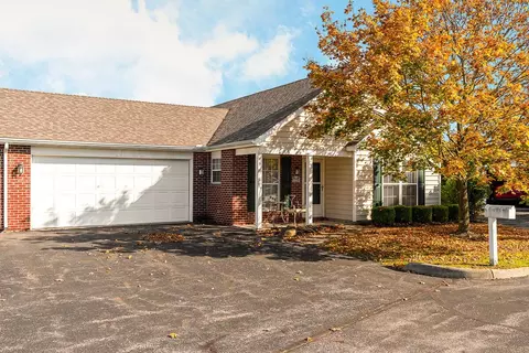 6143 Murphys Pond Rd, Canal Winchester, OH 43110