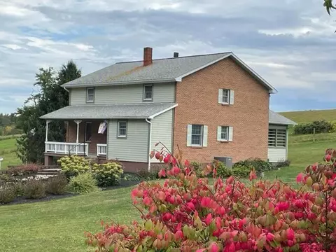6845 Marietta Rd SE, Lancaster, OH 43130