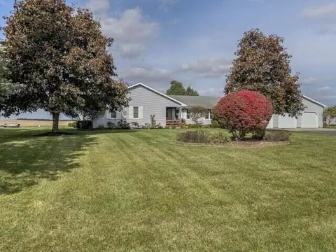 3406 Adell Dr, Urbana, OH 43078