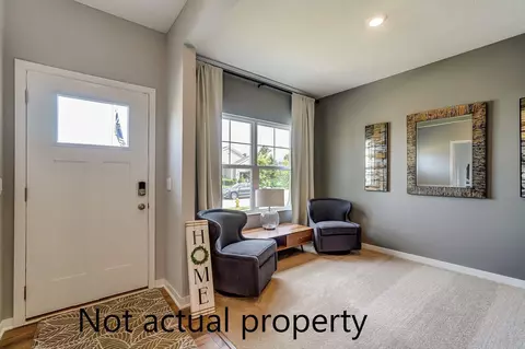 339 Trinity Way W, Newark, OH 43055