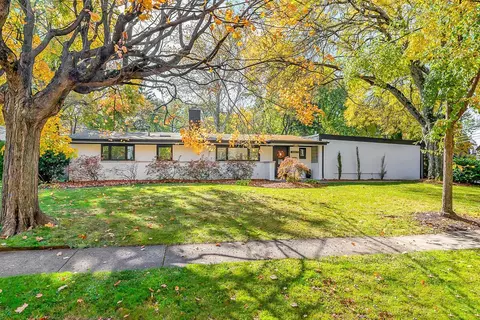 2845 Maryland Ave, Bexley, OH 43209