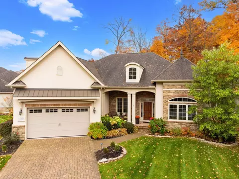 5502 Via Alvito Dr, Westerville, OH 43082