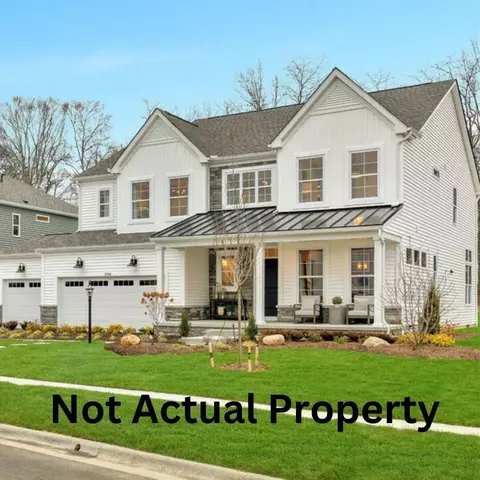 8821 Sandy Ln, Plain City, OH 43064