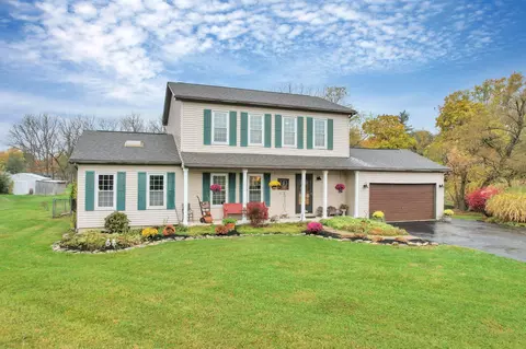 4708 Watkins Rd SW, Pataskala, OH 43062