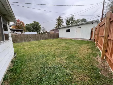 39 Trago Ave, Jackson, OH 45640 photo 5