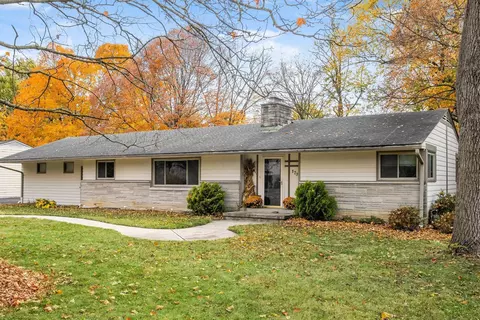 1701 Marshlyn Ct, Columbus, OH 43220