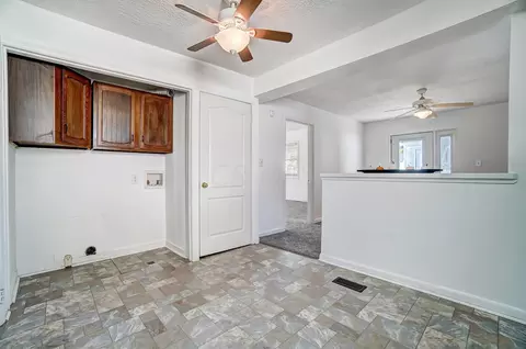 831 Mavor St, Springfield, OH 45505 photo 11