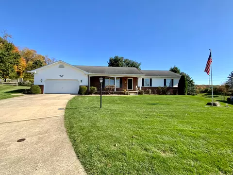 43 Longitude Dr, Mount Vernon, OH 43050