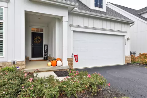 5530 Eva N #EVA LOOP, Dublin, OH 43016 photo 3