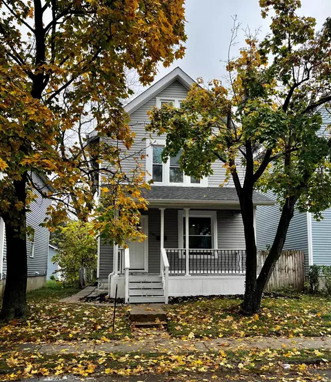 886 Oakwood Ave, Columbus, OH 43206