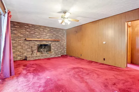 635 N Walnut St, Logan, OH 43138 photo 15