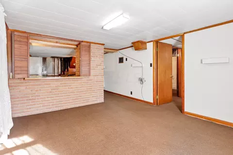 635 N Walnut St, Logan, OH 43138 photo 38