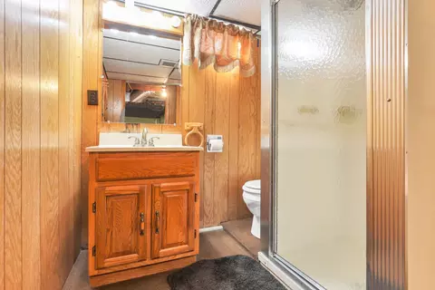 635 N Walnut St, Logan, OH 43138 photo 40