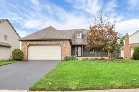 93 Elmwood St, Pickerington, OH 43147