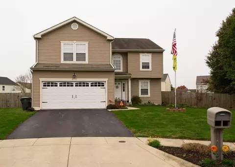 6905 Ellen Boat Ln, Canal Winchester, OH 43110