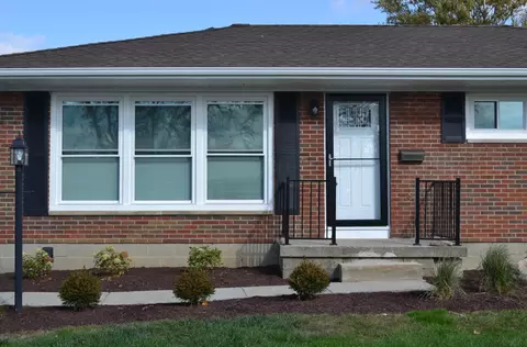 1044 Westmont Dr, Springfield, OH 45503 photo 2