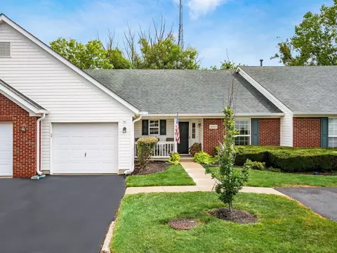 8063 Kingfisher Ln, Pickerington, OH 43147