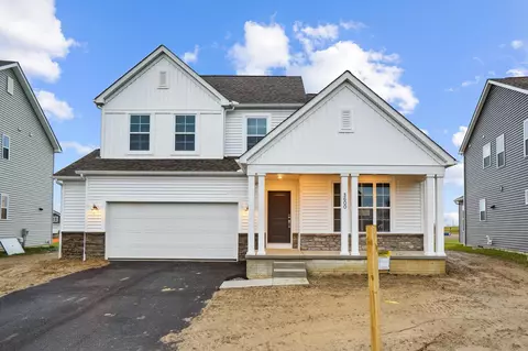 3600 Crimson Stone Dr, Powell, OH 43065