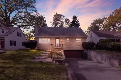 117 N Harding Rd, Columbus, OH 43209