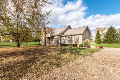 1008 Tioga Ct, Springfield, OH 45502 photo 11