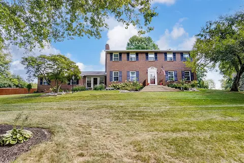 524 Tollhouse Rd, Springfield, OH 45504