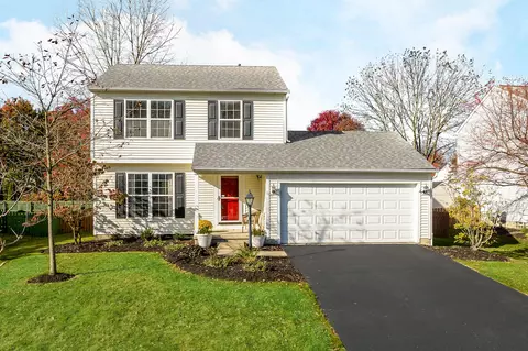 3497 Vintage Woods Dr, Hilliard, OH 43026