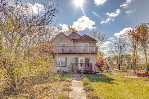 5027 Corner Rd, Alexandria, OH 43001