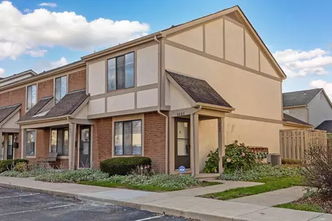 5693 Jousting Ln #F, Columbus, OH 43231