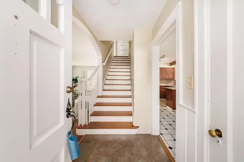 198 E Torrence Rd, Columbus, OH 43214 photo 19