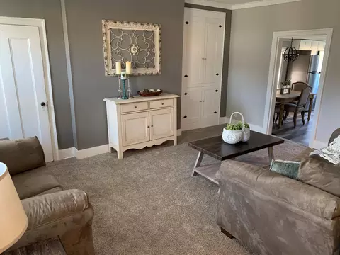 422 E Main St, Bainbridge, OH 45612 photo 17