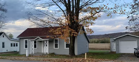 422 E Main St, Bainbridge, OH 45612